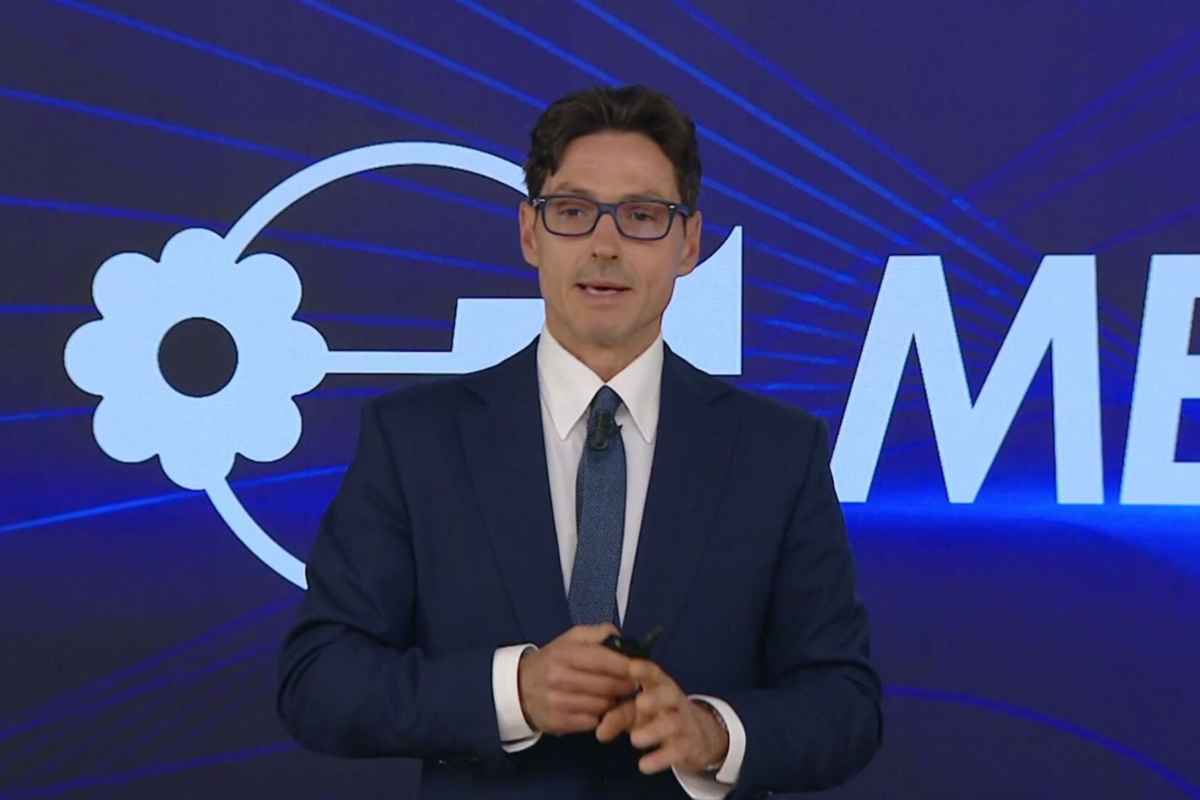 Mediaset si scaglia contro Zuckerberg