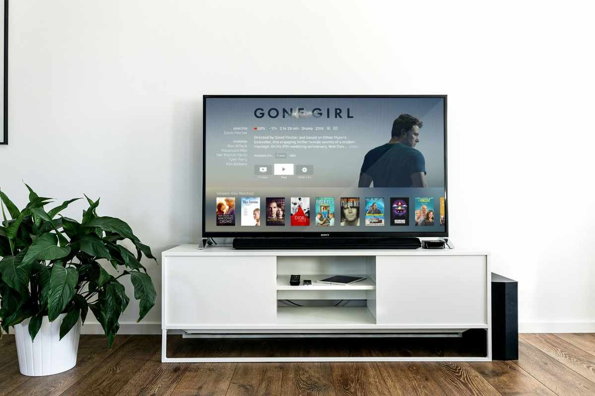 Come poter vedere tutti i canali della smart tv con pochi passaggi semplici e intuitivi