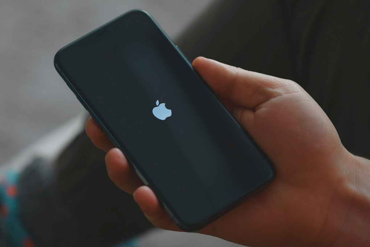 Batteria dell'iPhone sempre scarica durerà giorni