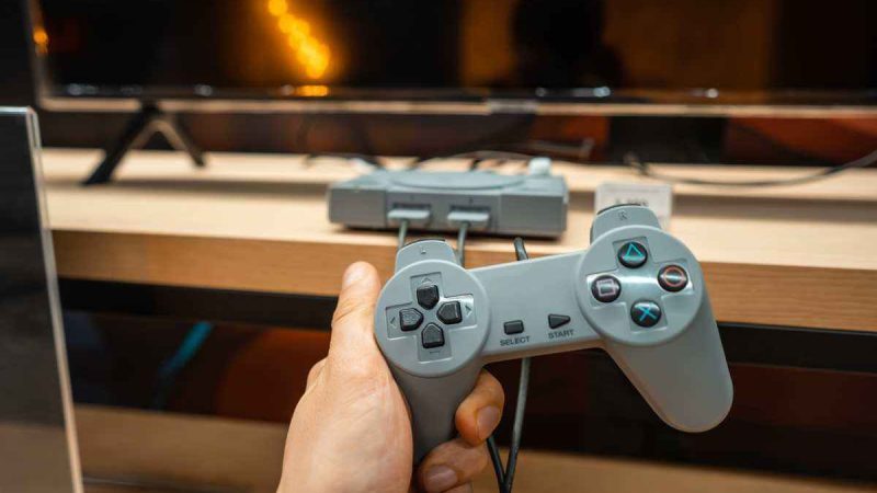 Perché quello della PlayStation si chiama DualShock: il motivo è assurdo